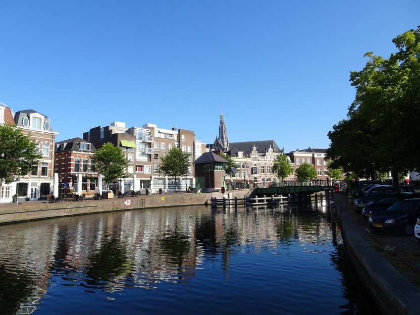 Haarlem_-_Beffroy.jpg